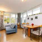 아파트 Duenenresidenz 24 By Interhome