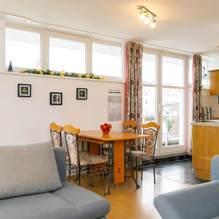 Appartamento Duenenresidenz 24 By Interhome