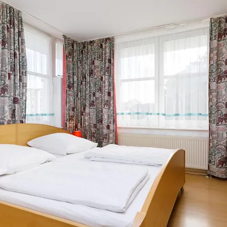 Appartamento Duenenresidenz 24 By Interhome *